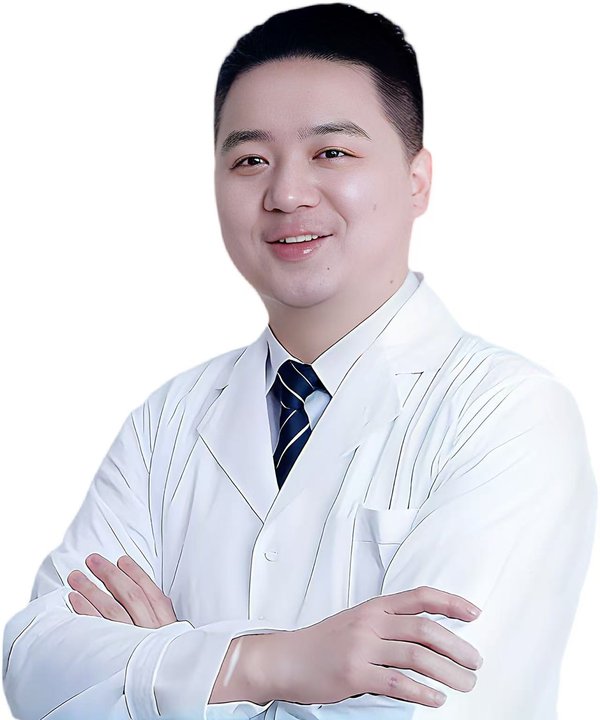 黄亮 种植院长